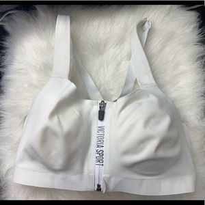Incredible Knockout Ultra Max sports bra